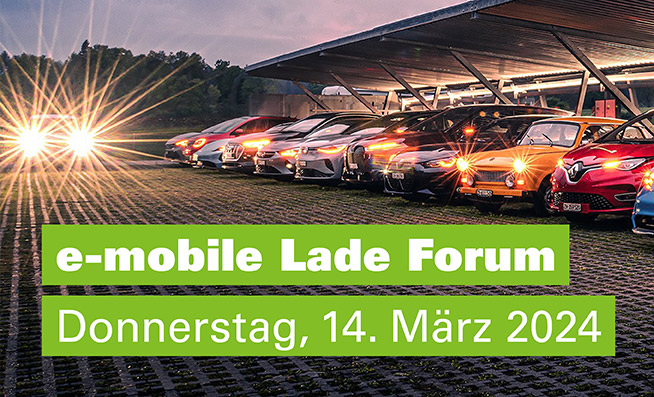 Probefahren mit Direktvergleich an der e-mobile Driving Experience